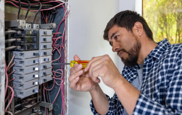 Best 24-Hour Electrician  in Nth Bend, OR